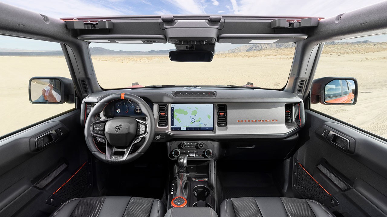 Dashboard View 2025 Bronco Raptor
