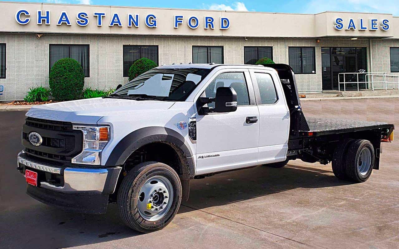 Ford F-550 With Flatbed Gooseneck Body