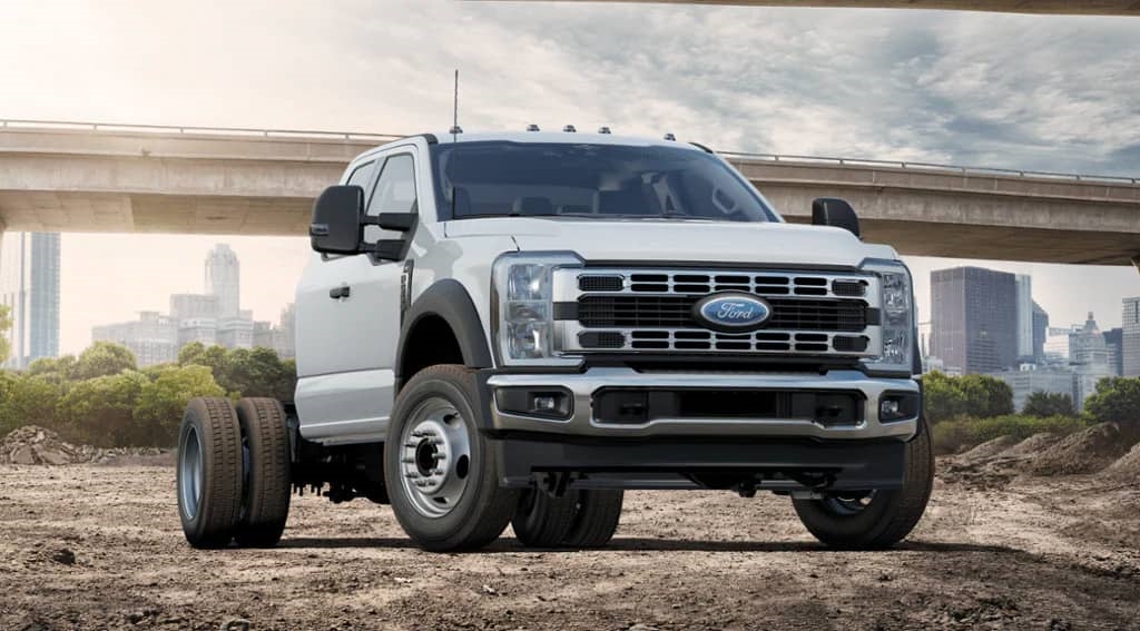 2025 F-550 XLT Super Cab