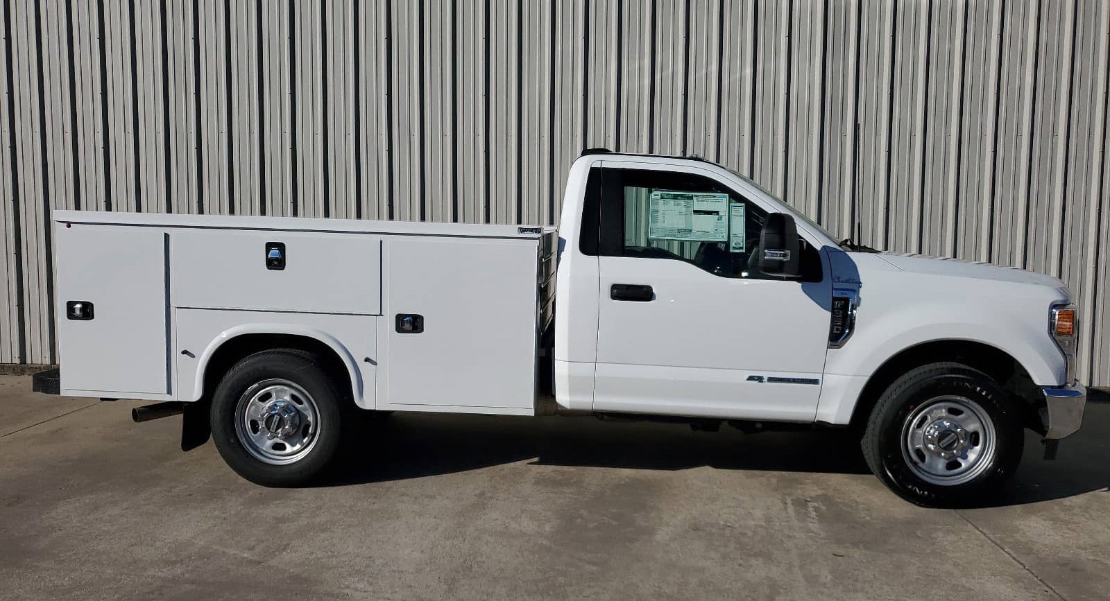 Ford F-350 With Knapheide Service Body