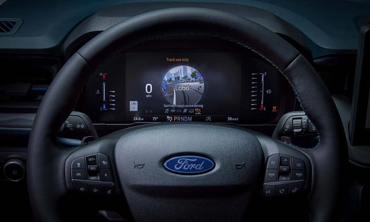 2025 Ford Maverick Lobo - Digital Display