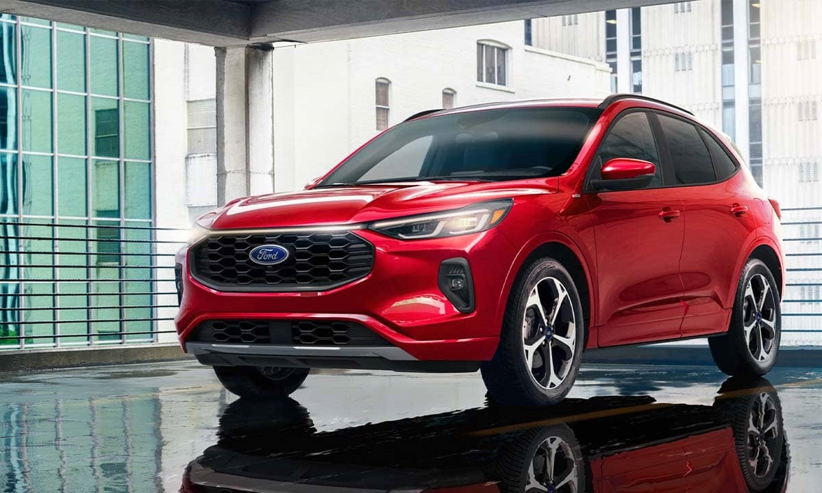 2025 Ford Escape ST-Line Elite with Hybrid Engine