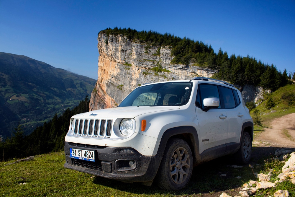 How Many Miles Does A Jeep Renegade Last?