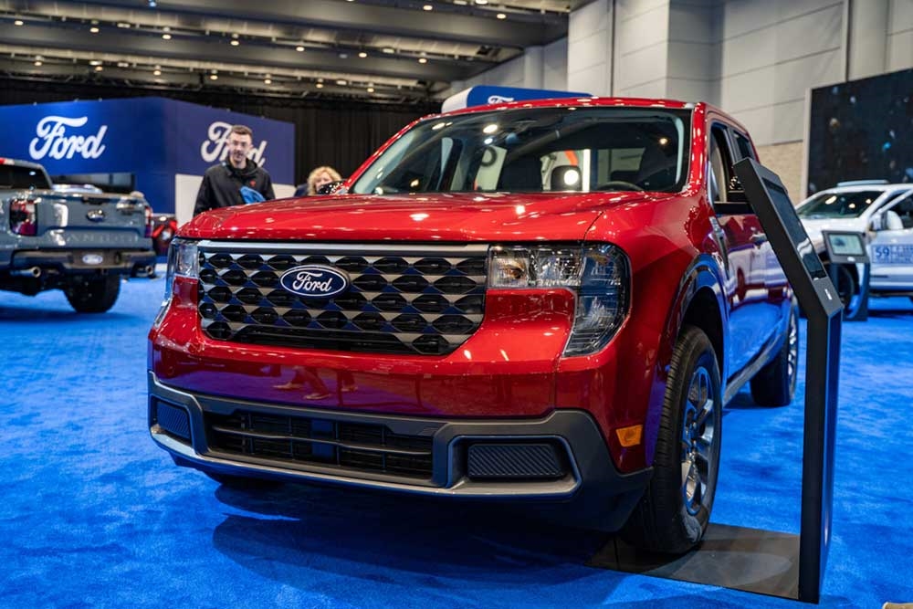 2025 Hyundai Santa Cruz Vs. 2025 Ford Maverick: Which Is The Better Choice?