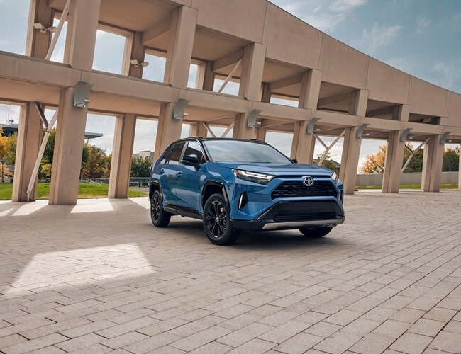 Toyota Dealer Near Forest Oaks NC