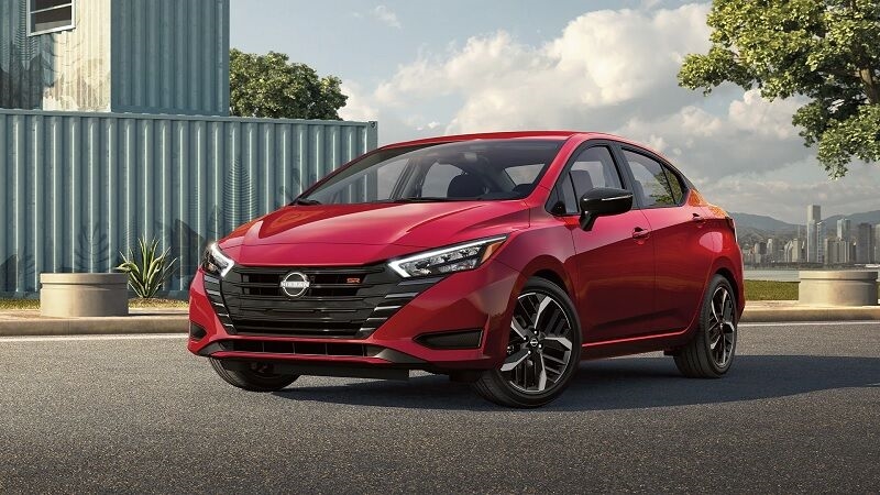 nissan versa