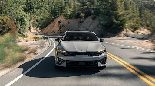 10 Reasons to Buy the Kia K5