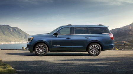 New Ford Expedition near Orange, MA at Ford of Greenfield
