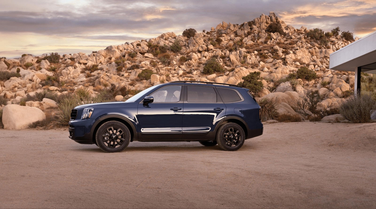 Top 10 Reasons the Kia Telluride is the Best Road Trip SUV