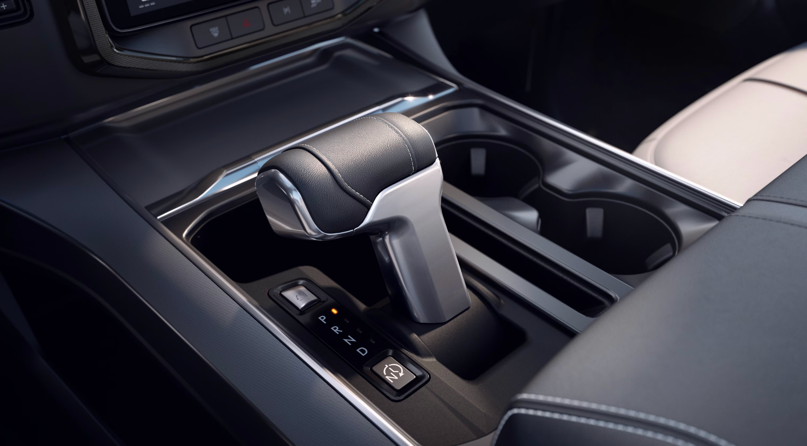 Desoto Ford showroom serving Pine Level FL