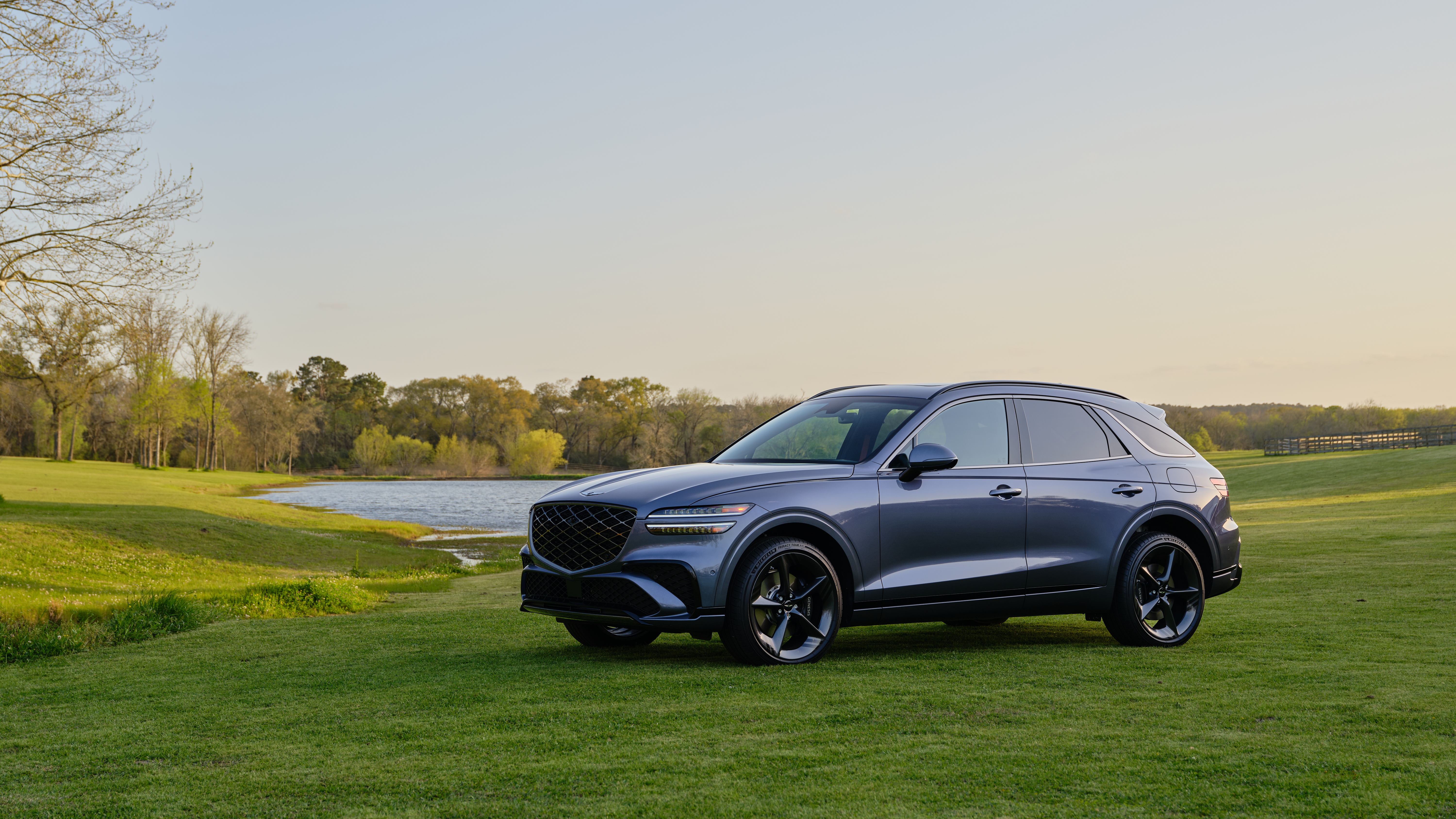 Genesis vehicles available near Tinley Park at Genesis of Downers Grove