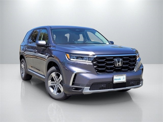 The 2025 Honda Pilot, a perfect choice for larger families, available at Chula Vista Honda