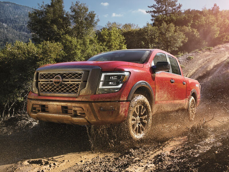 Nissan TITAN