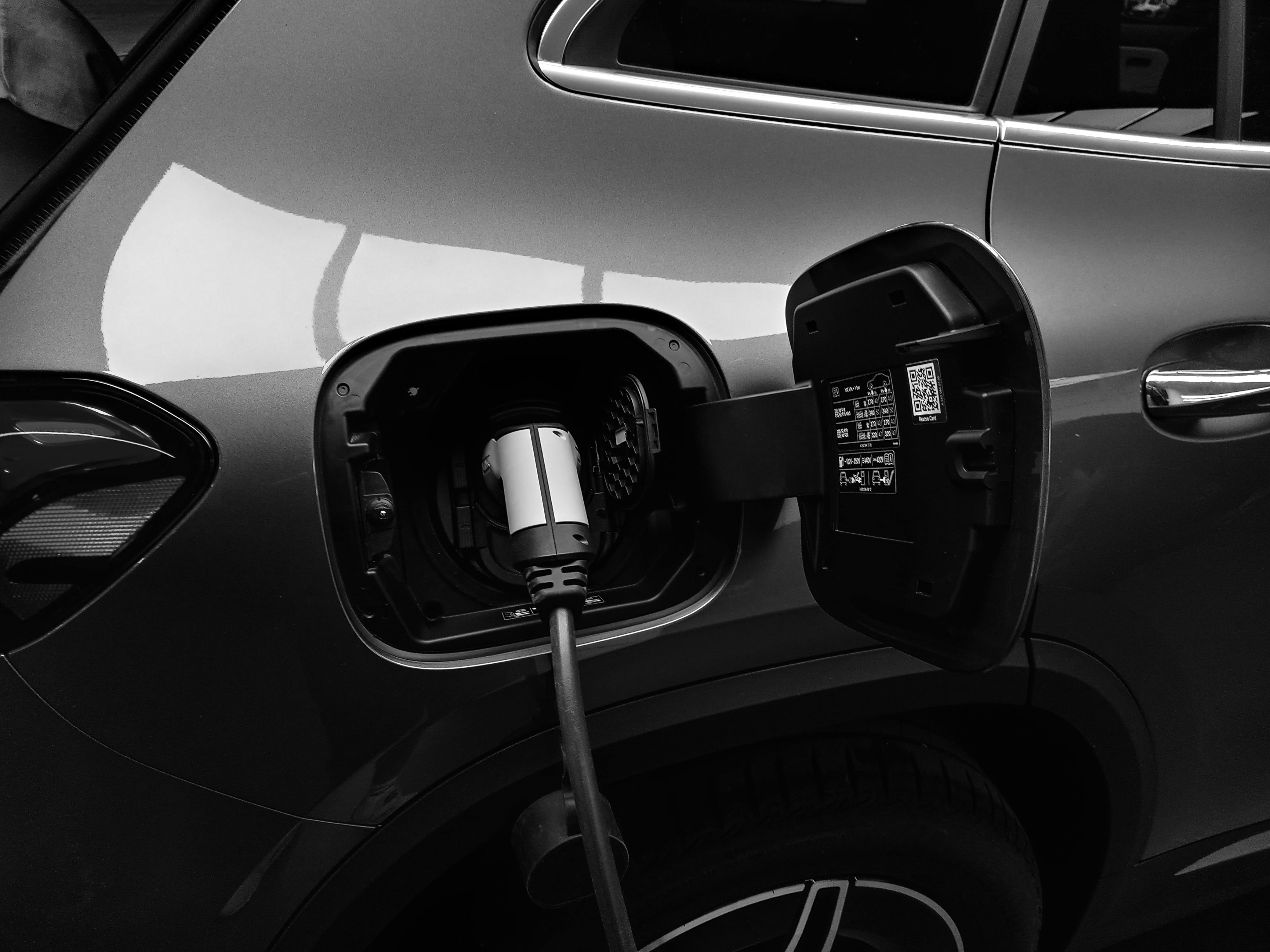 A Kia Niro EV charging