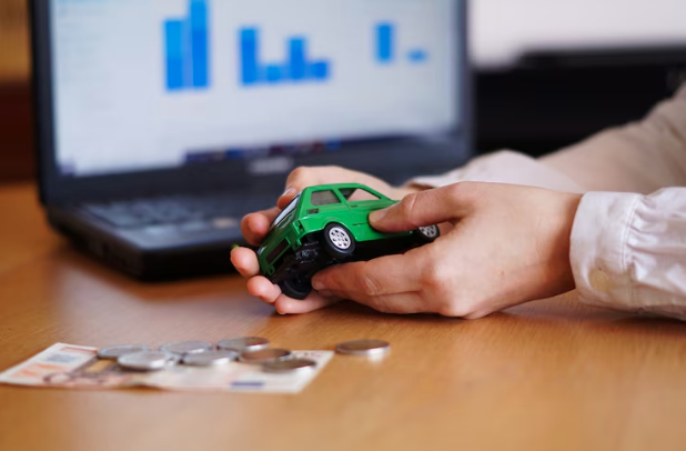 Driving Smart: The Power of Auto Financing Pre-Approval and Used Vehicle Financing Strategies 