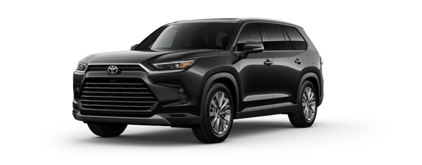 A black 2025 Toyota Grand Highlander angled left.