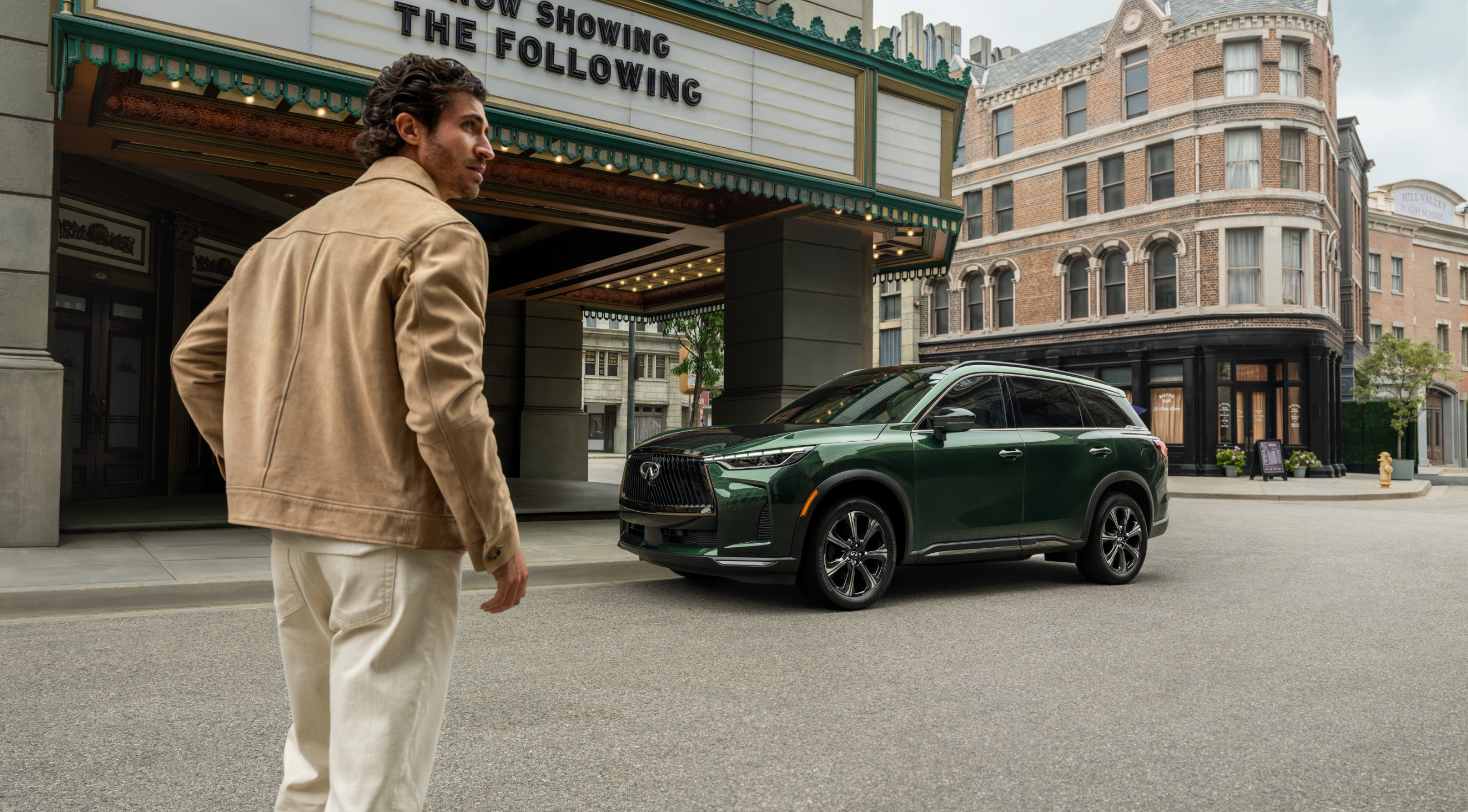 INFINITI Dealership Benefits near Livonia MI