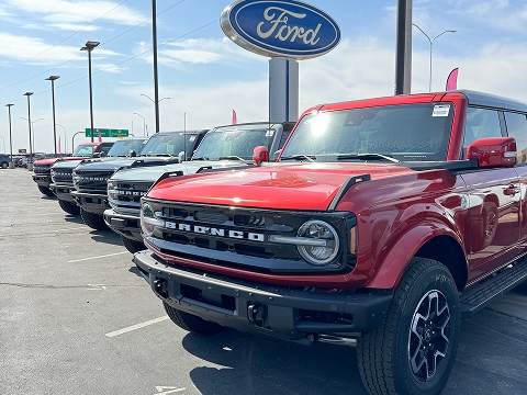 New Ford Bronco SUV models parked at the Chalmers Ford dealership in Albuquerque, NM