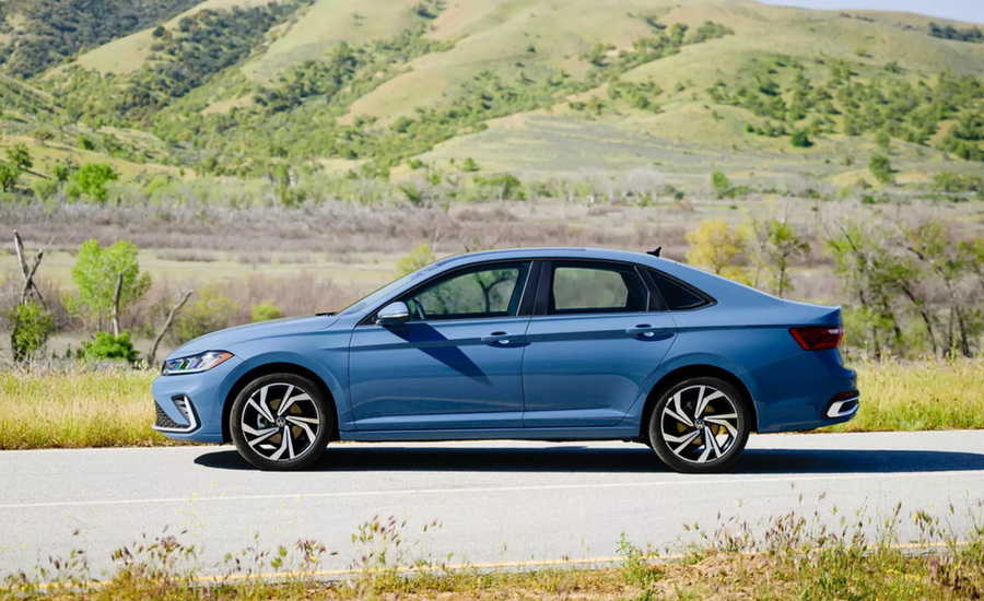 New & Used Volkswagen Dealer Serving Cuyahoga, OH at Volkswagen of Akron