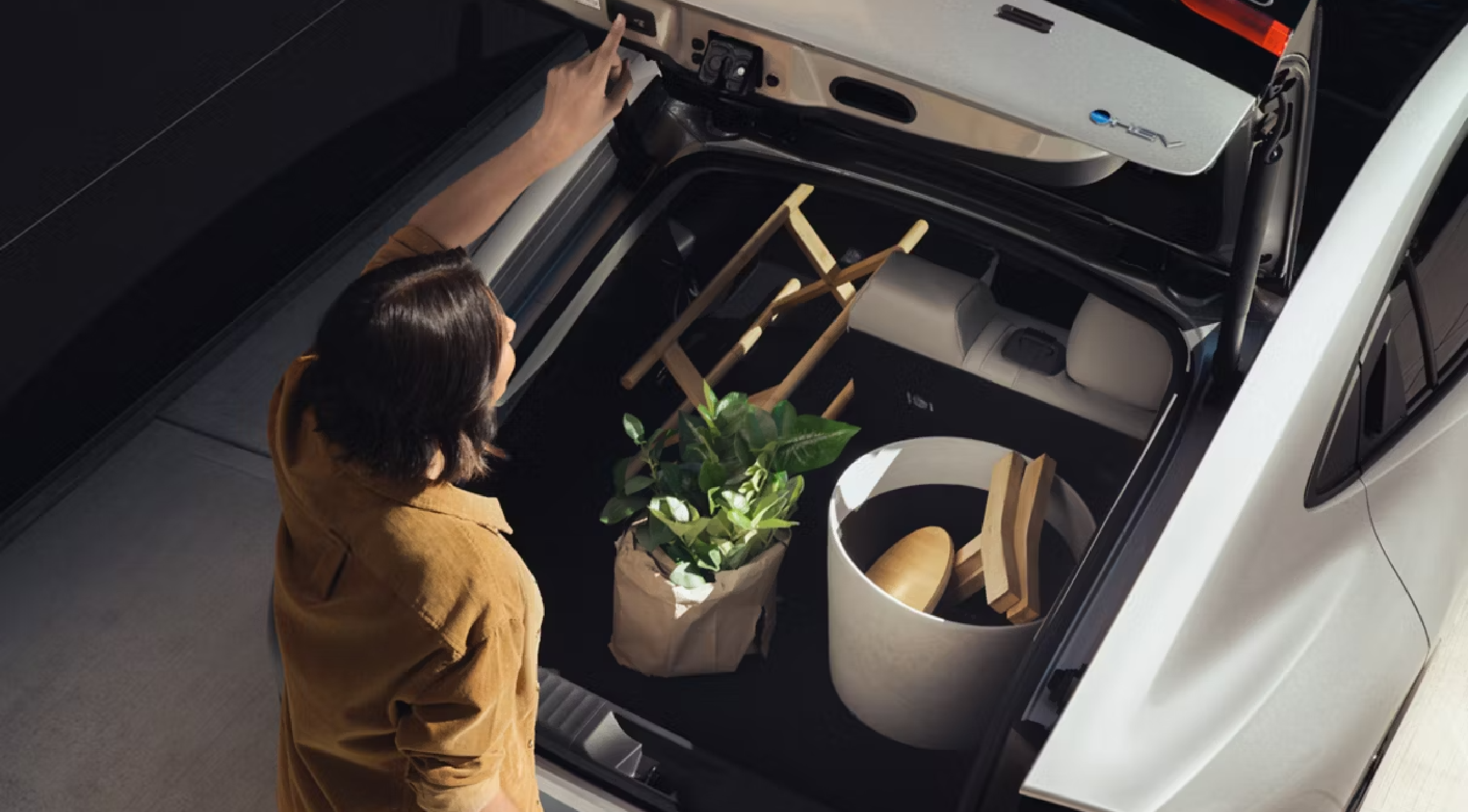 LaFontaine Toyota showroom near Southfield MI