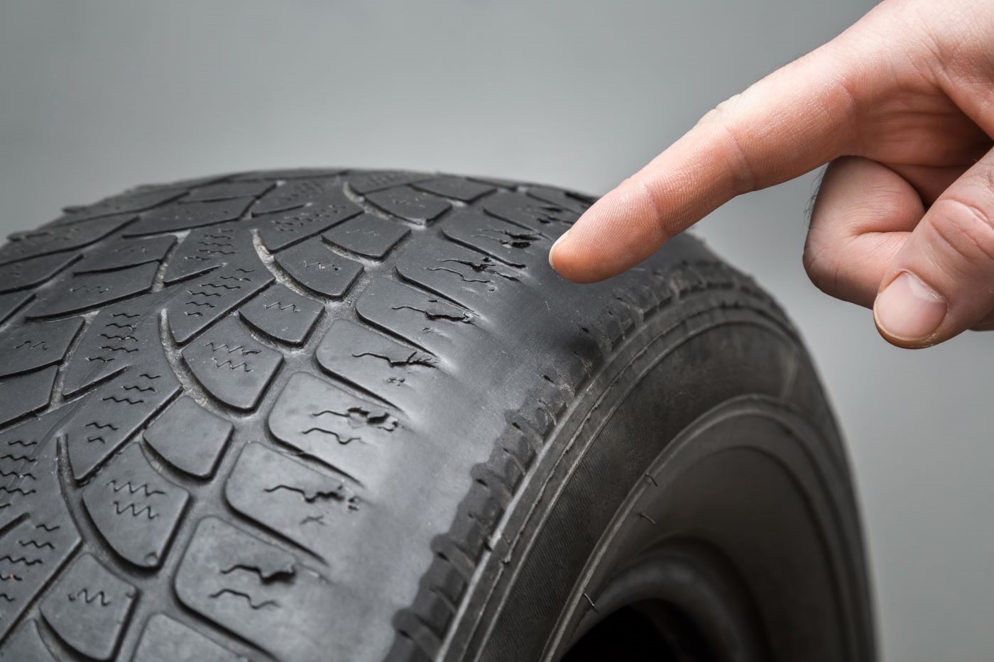 Signs It’s Time for Tire Repair