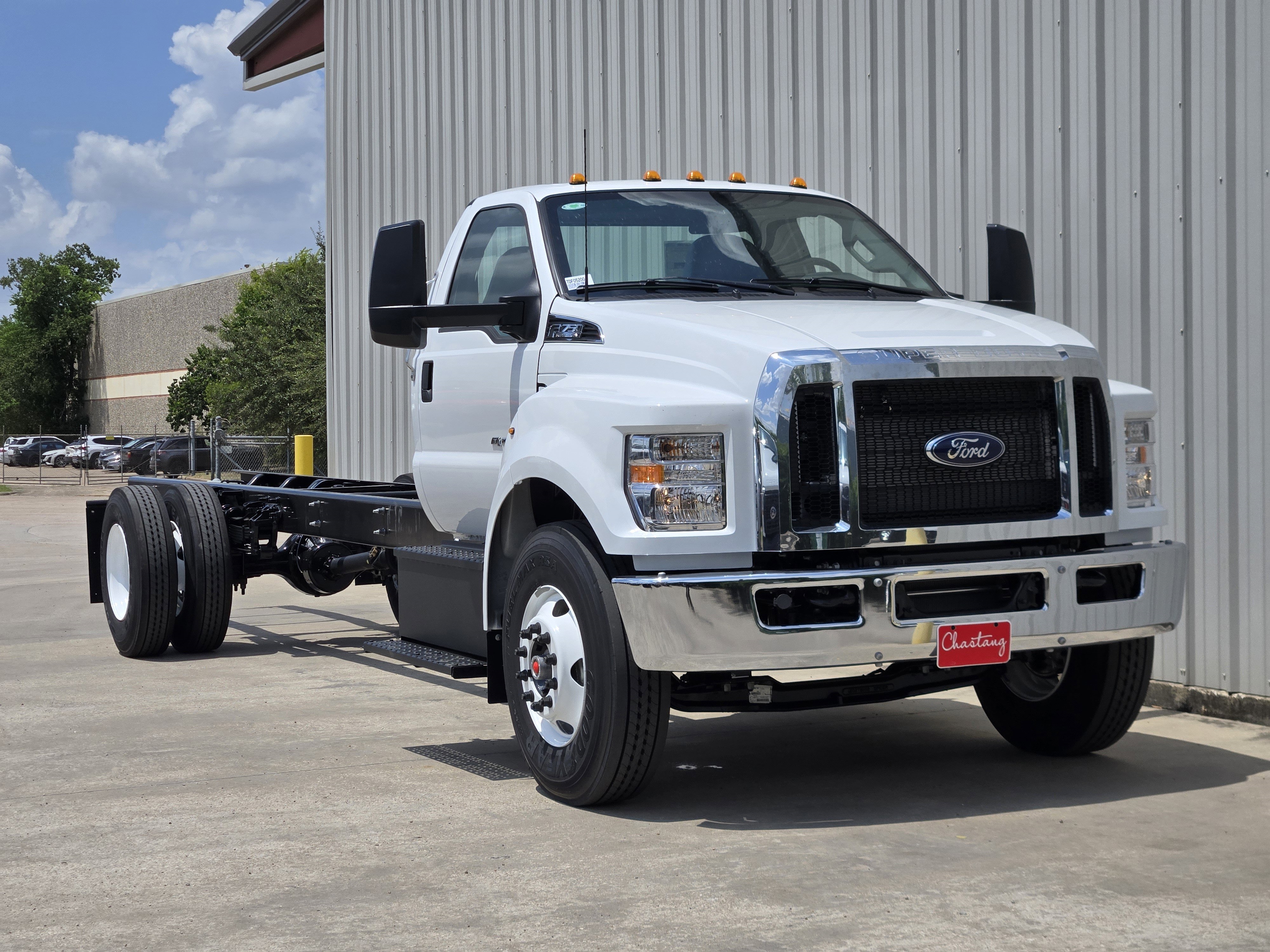 Ford F-750 Super Duty in Houston TX