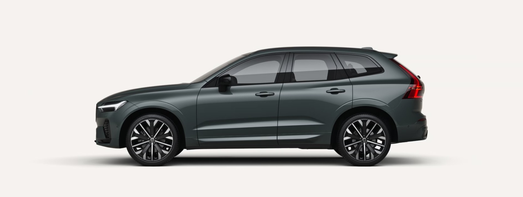 2026 Volvo XC60 at Volvo Cars Cerritos