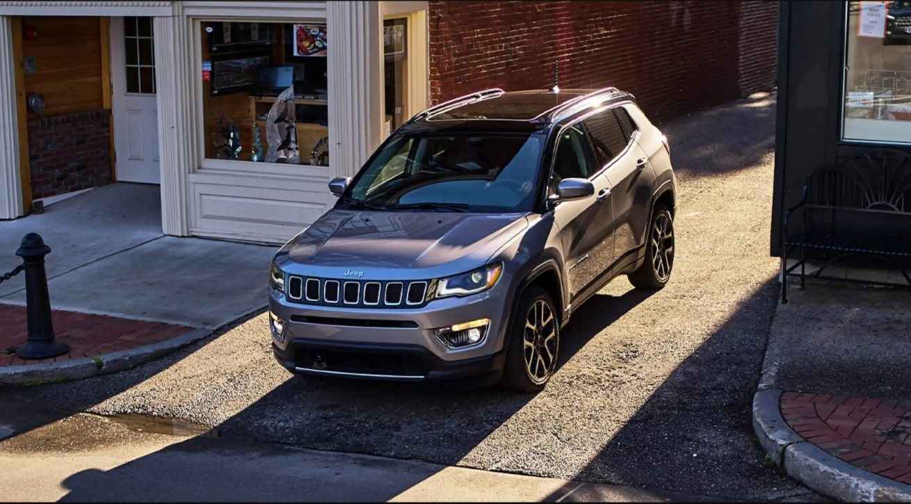 Central Rear Splitter (with vertical bars) Jeep Compass Limited Mk2  Facelift, Our Offer \ Jeep \ Compass \ Mk2 Facelift [2021-] \ Limited