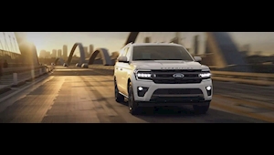 Exterior of new Ford Expedition at Homer Skelton Ford near Germantown