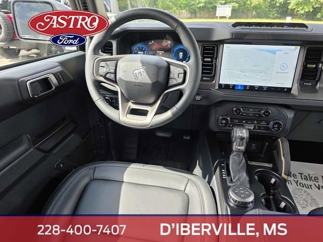 2025 Ford Bronco dash