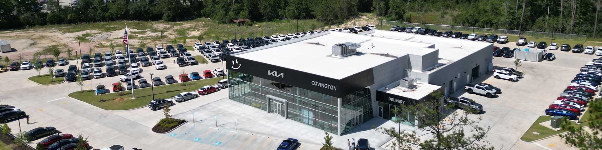 Inside Kia of Covington