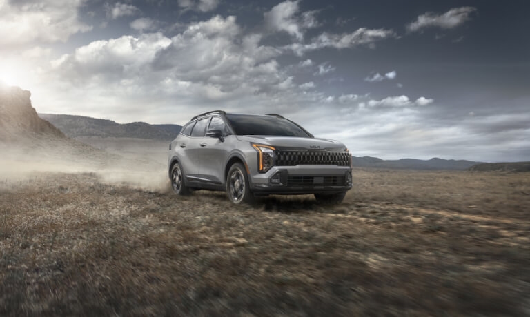 2026 Kia Sportage Exterior Driving Off-road