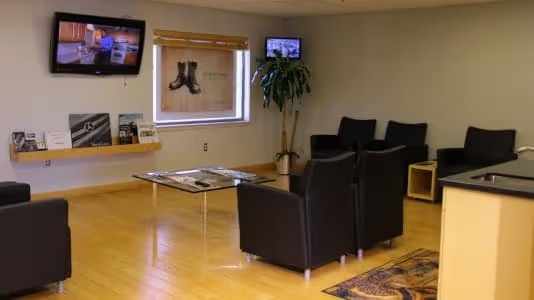 Mercedes-Benz of Quad Cities Davenport IA