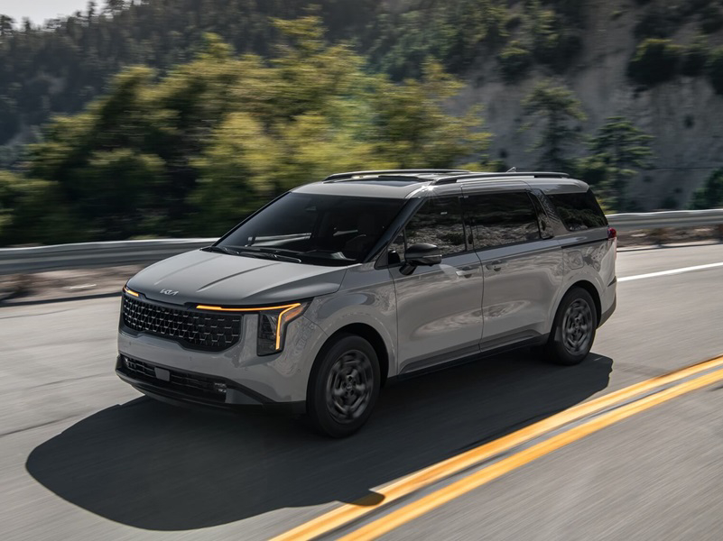 Kia Carnival MPV Hybrid