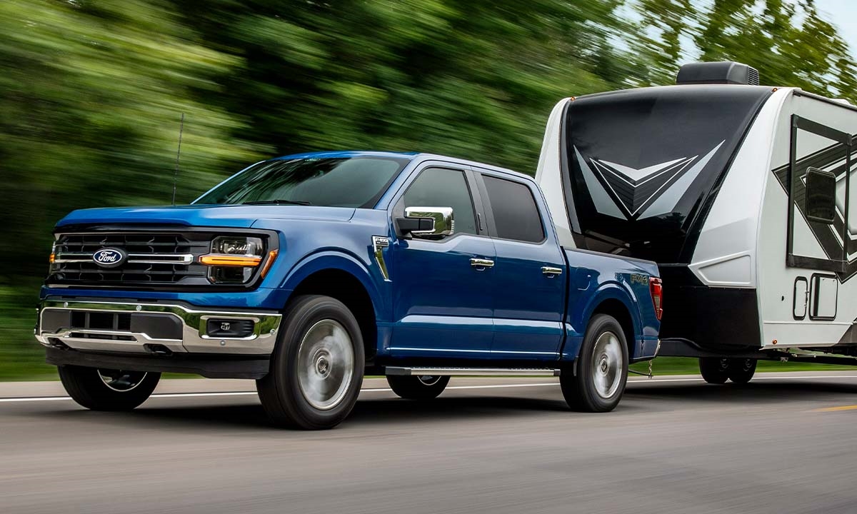 2025 Ford F-150 XLT at Chastang Ford in Houston, TX
