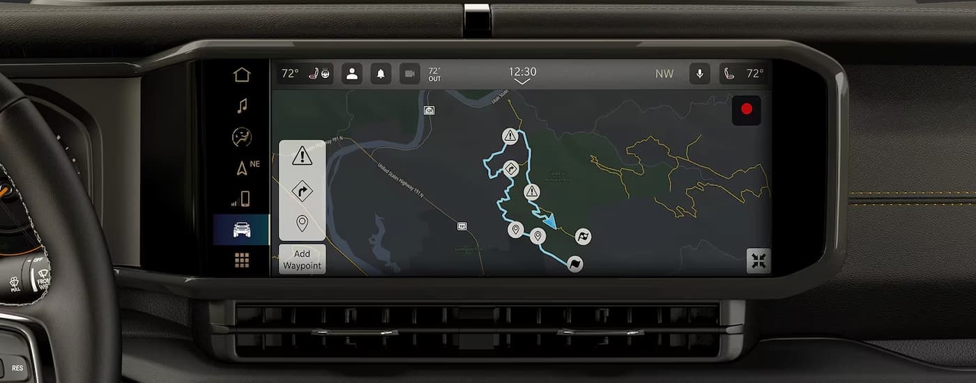 Close up of the infotainment screen in a 2025 Jeep Wrangler near Poughkeepsie