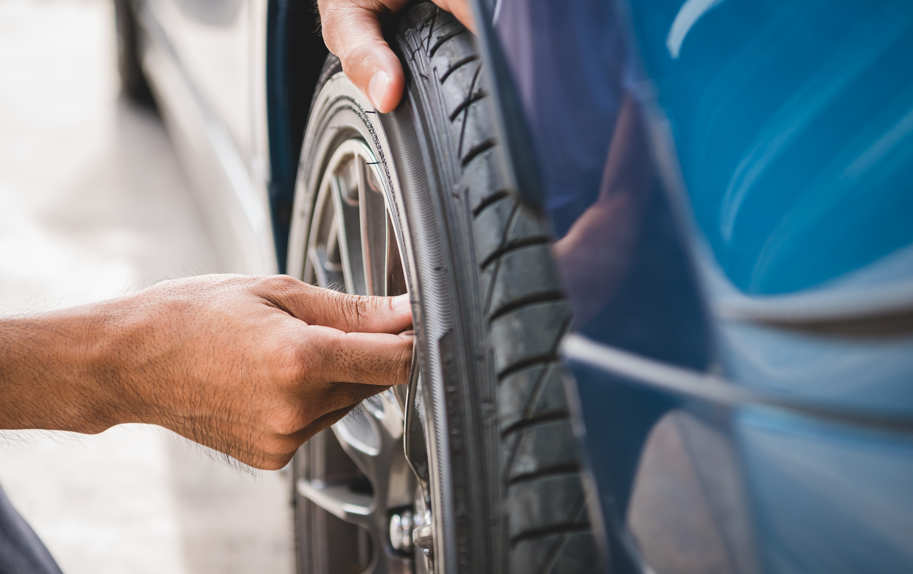 Analyzing the Key Differences Between All Season Tires vs Winter Tires - A Davis Acura Guide
