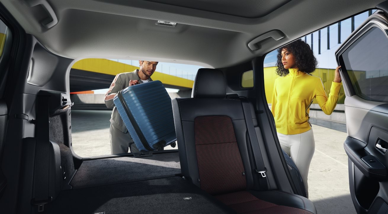 Nissan Financing in North East, PA