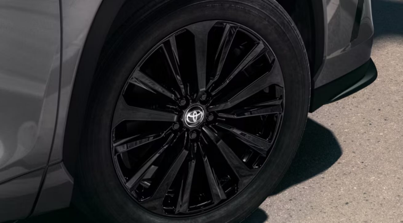 2026 Toyota Highlander - Girard Toyota