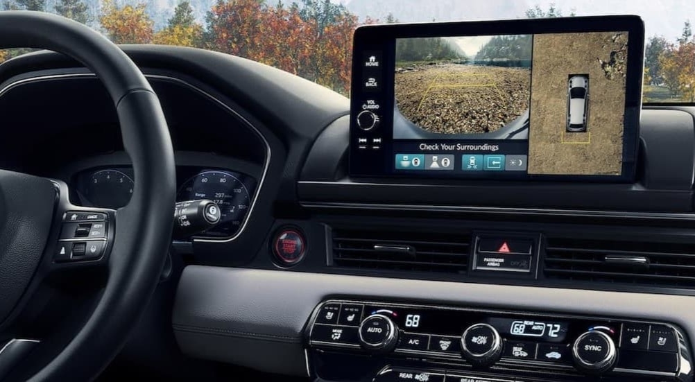 The black dash in a 2025 Honda Pilot.
