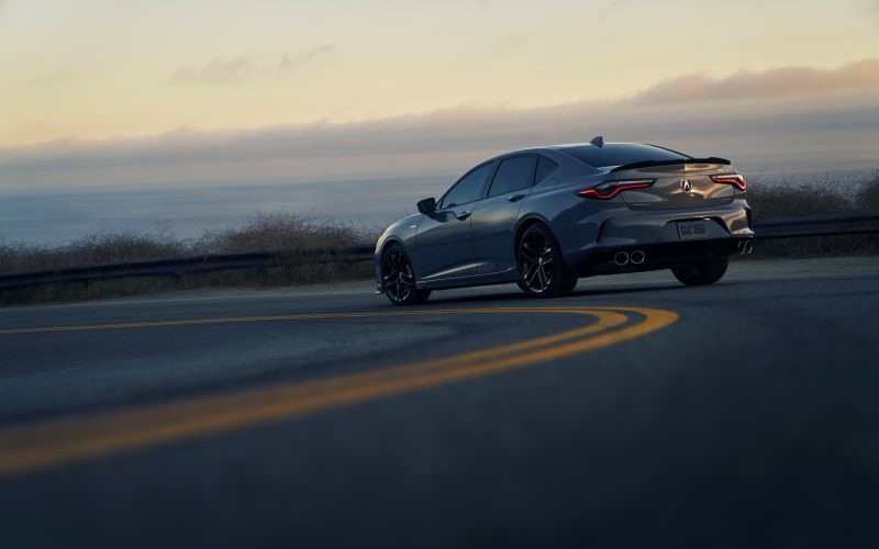 Acura TLX