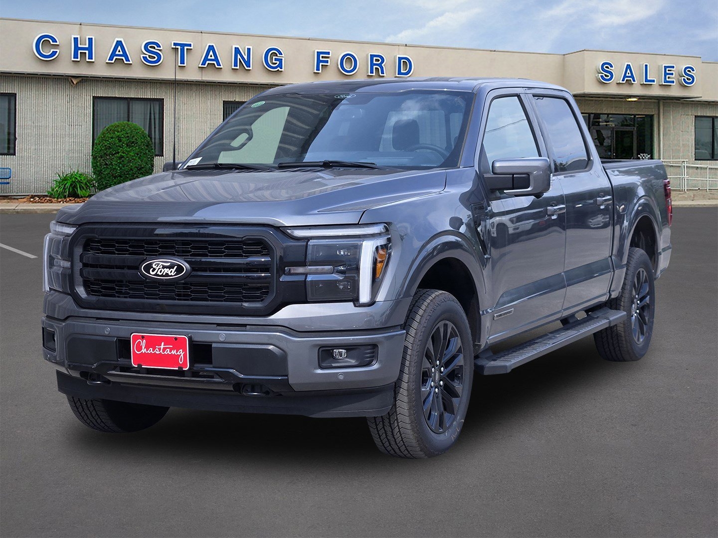 2025 Ford F-150 Lariat w/Black Appearance Pkg in Houston TX at Chastang Ford