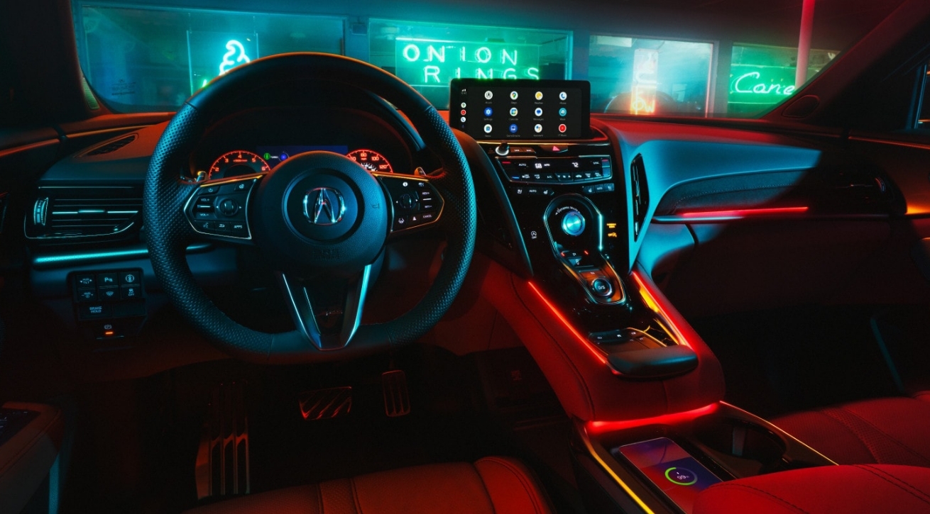 LaFontaine Acura Commerce showroom near Huntington Woods MI