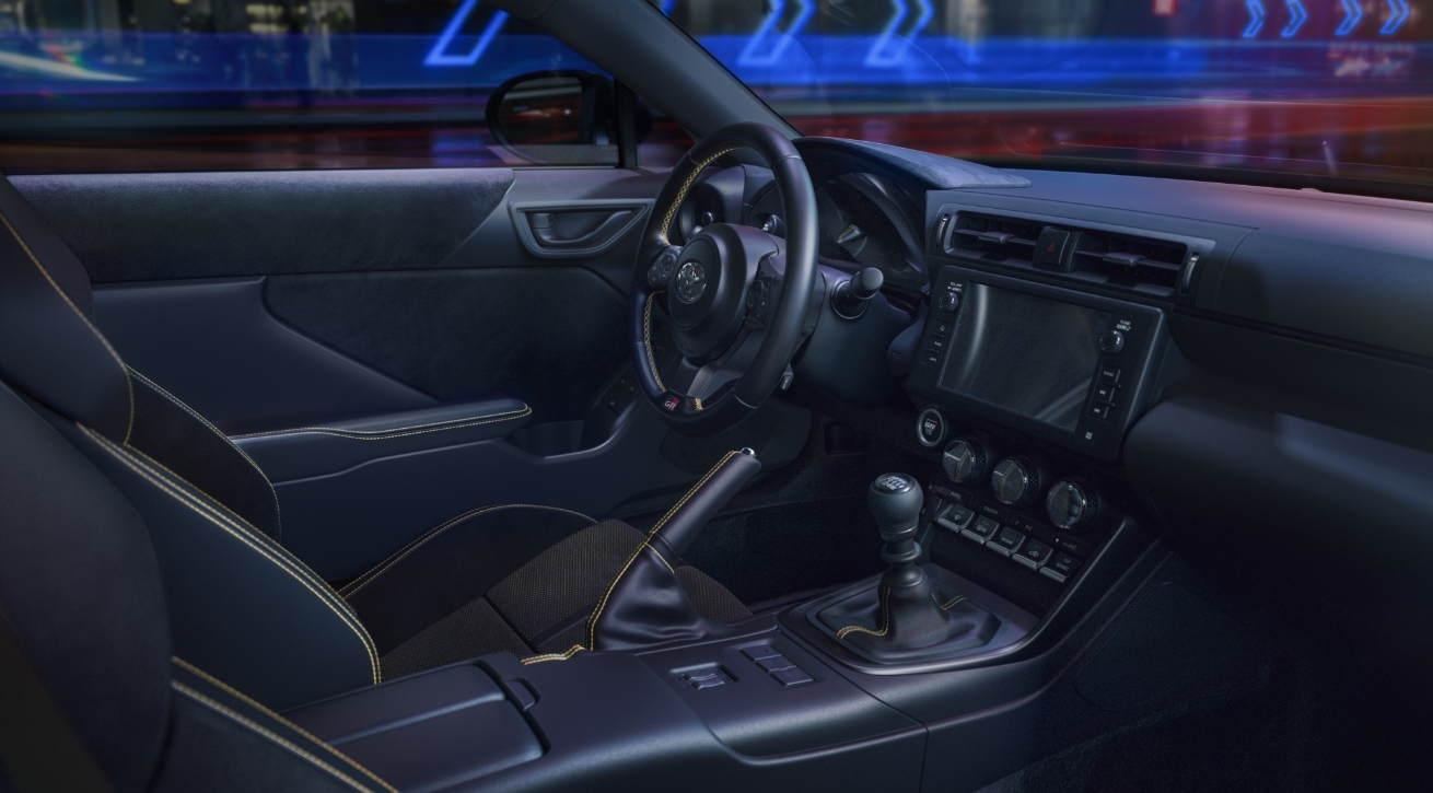 LaFontaine Toyota showroom near Troy MI