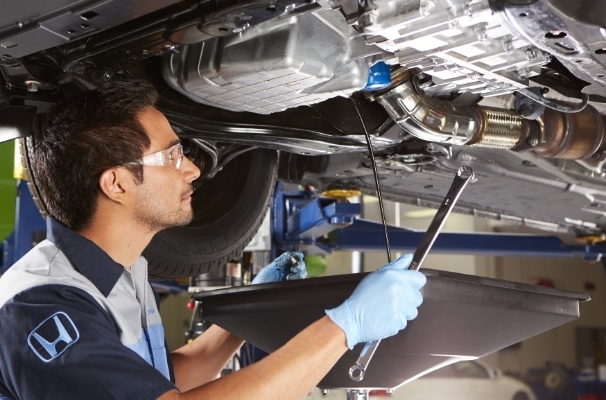 Taller de servicio y mantenimiento certificado