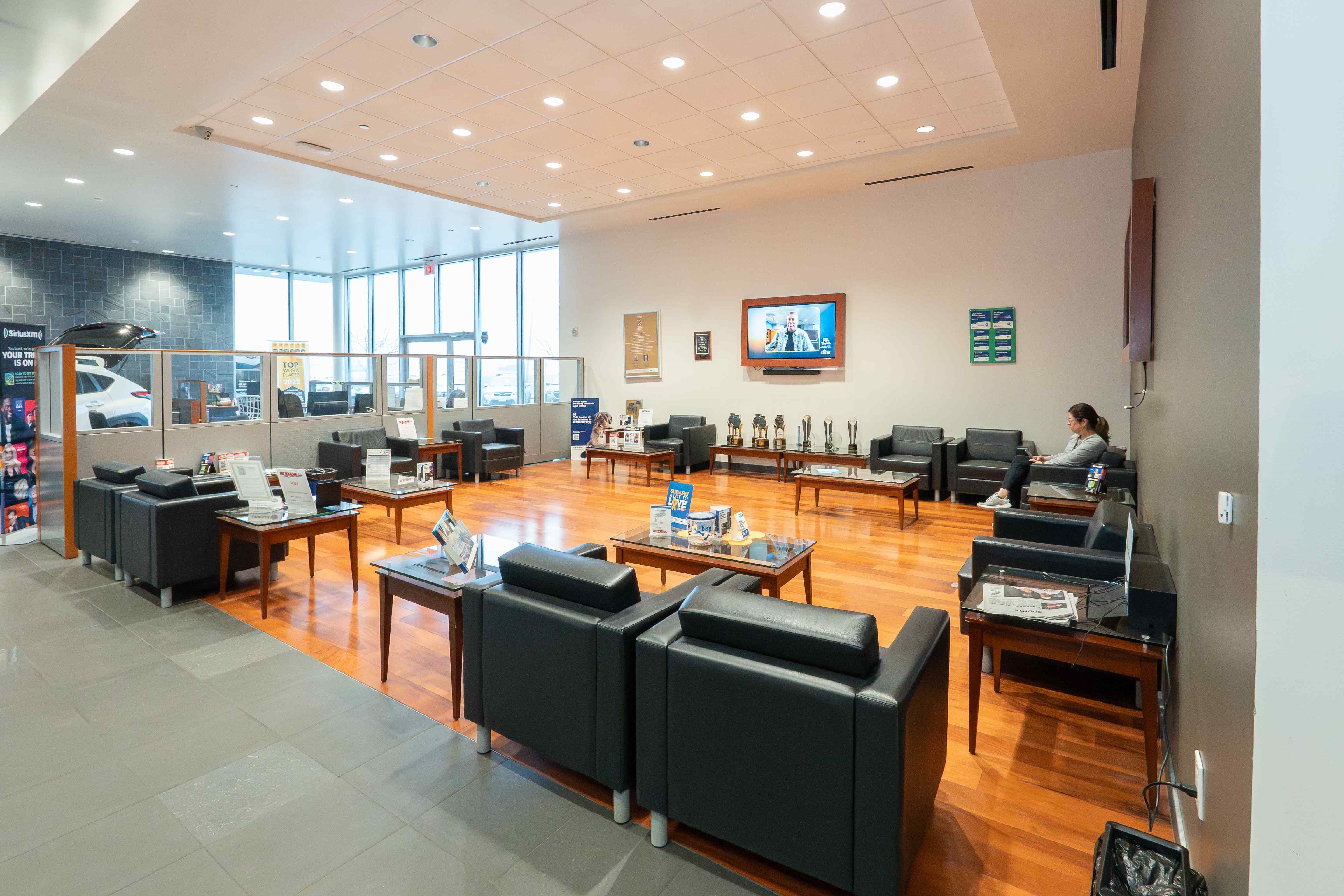 Subaru of Clear Lake Waiting Area