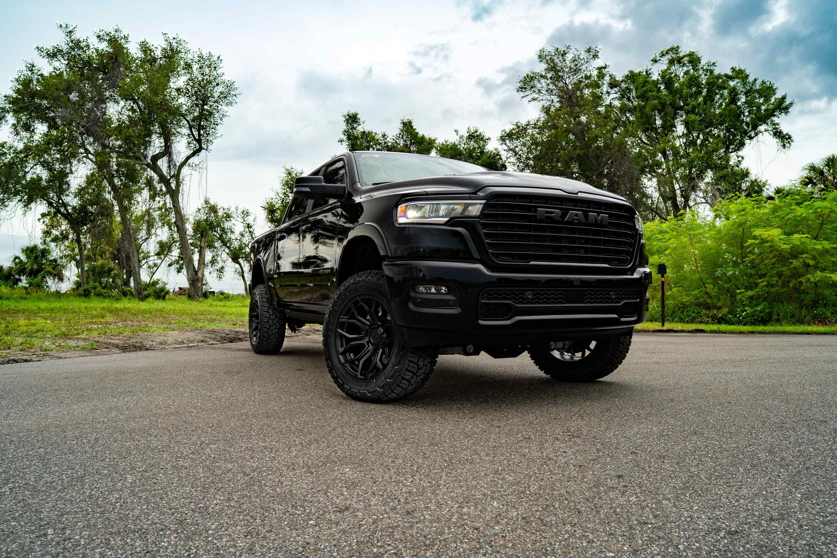 Jerry Ulm Chrysler Dodge Jeep RAM Customs