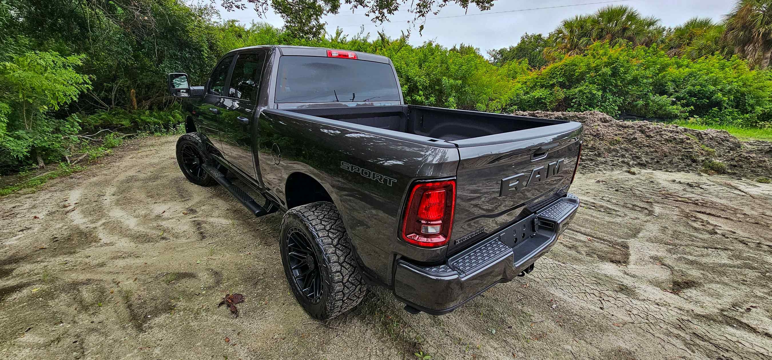 Jerry Ulm Chrysler Dodge Jeep RAM Customs