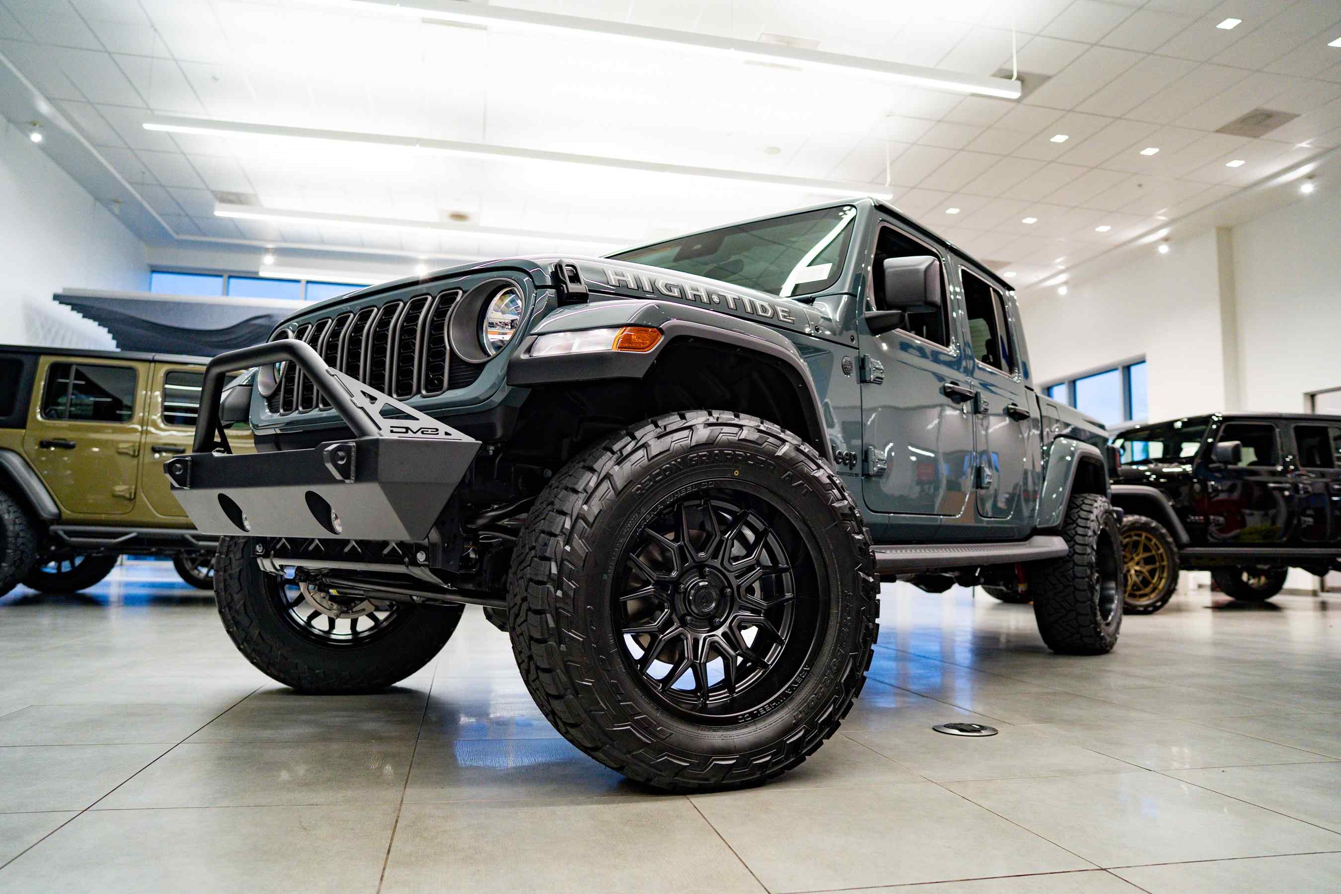 Jerry Ulm Chrysler Dodge Jeep RAM Customs