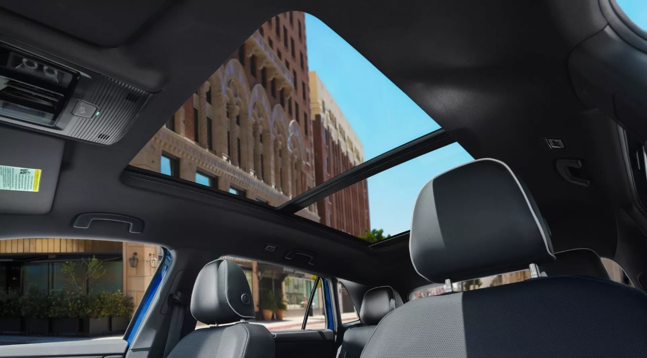 2026 Volkswagen Atlas Cross Sport - Ed Carroll Volkswagen